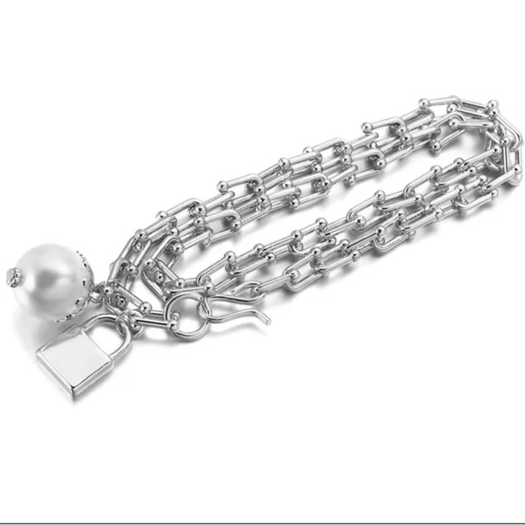 Graduated Link Elegant Silver Chain Lock Pearl Charm - Picture 3 of 6